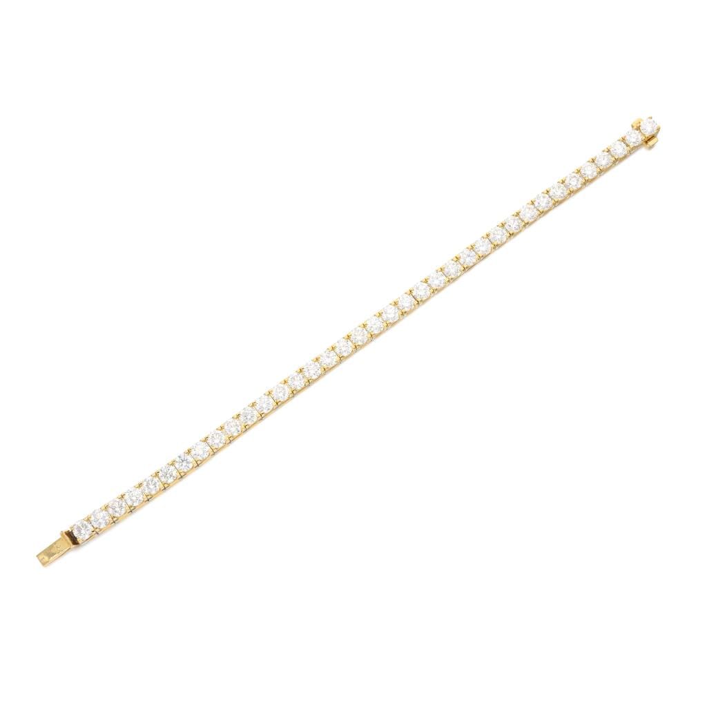 Gold and 11.90ctw Round Brilliant Cut Diamond Tennis Bracelet