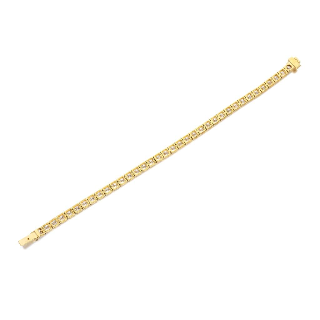 Gold and 11.90ctw Round Brilliant Cut Diamond Tennis Bracelet