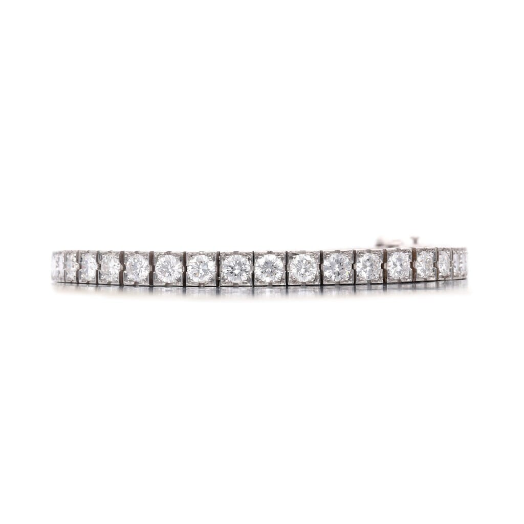 White Gold and 9.00ctw Round Brilliant Cut Diamond Tennis Bracelet