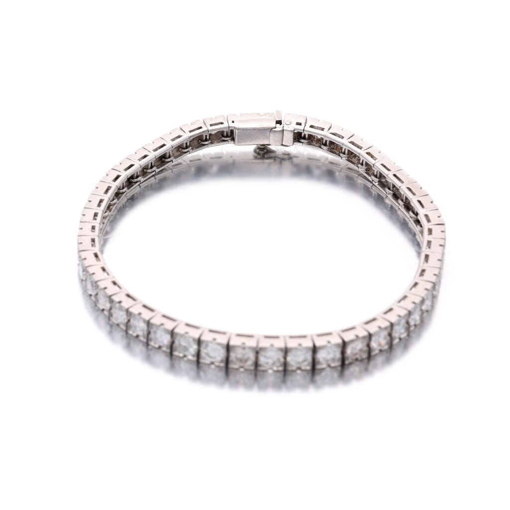 White Gold and 9.00ctw Round Brilliant Cut Diamond Tennis Bracelet