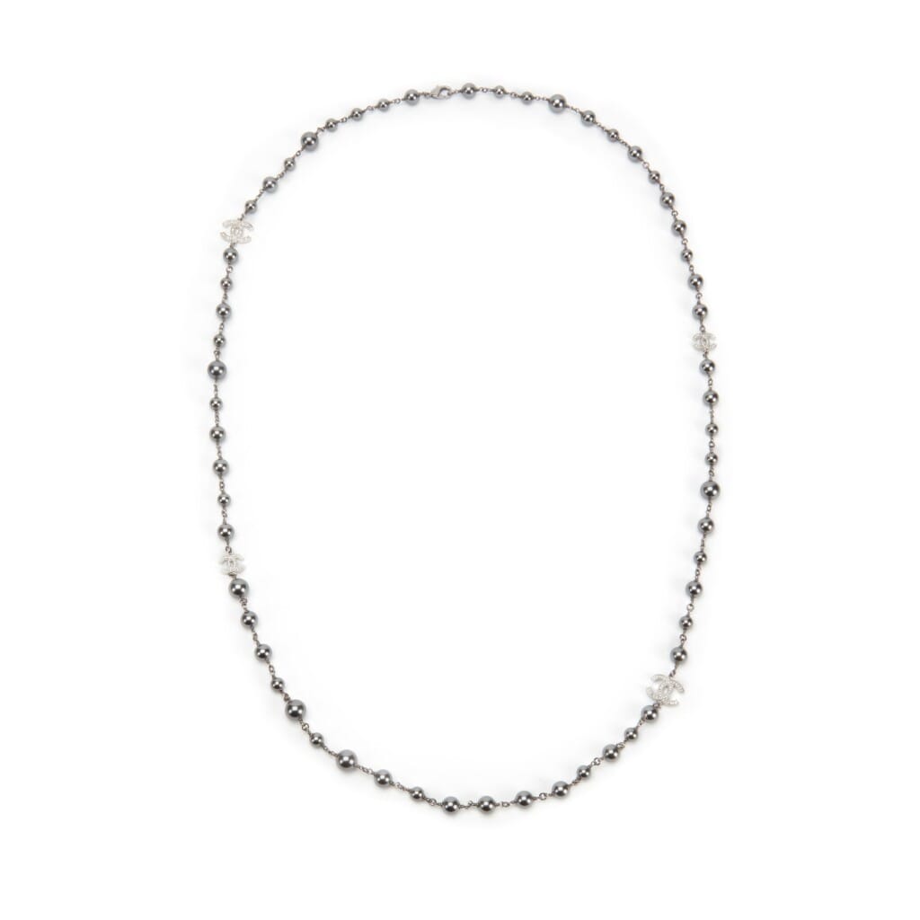 Gray Imitation Pearl, Strass and Ruthenium CC Necklace