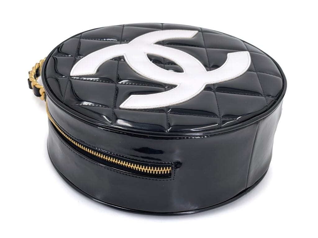 Vintage Black and White Patent CC Round Vanity Case Gold Hardware, 1995