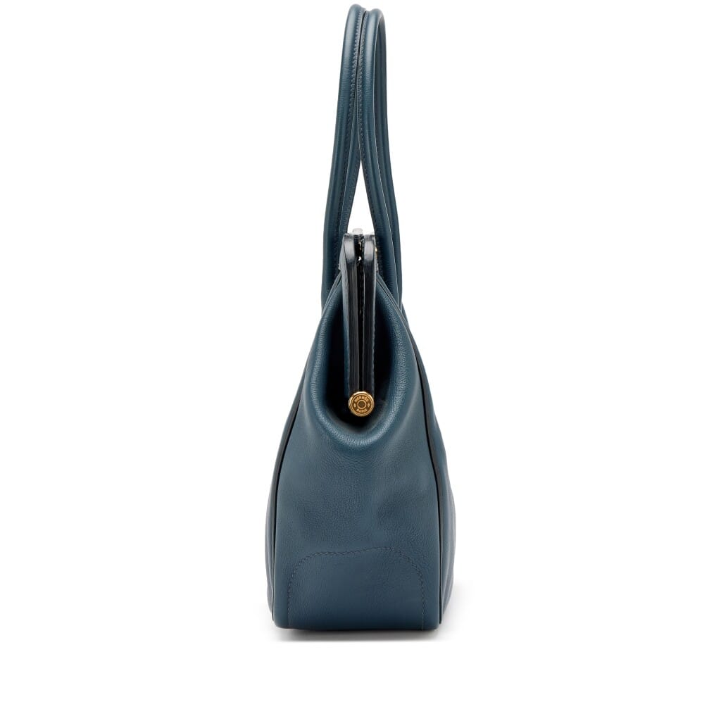 Bleu de Prusse Evergrain Convoyeur 25 Gold Hardware, 2015