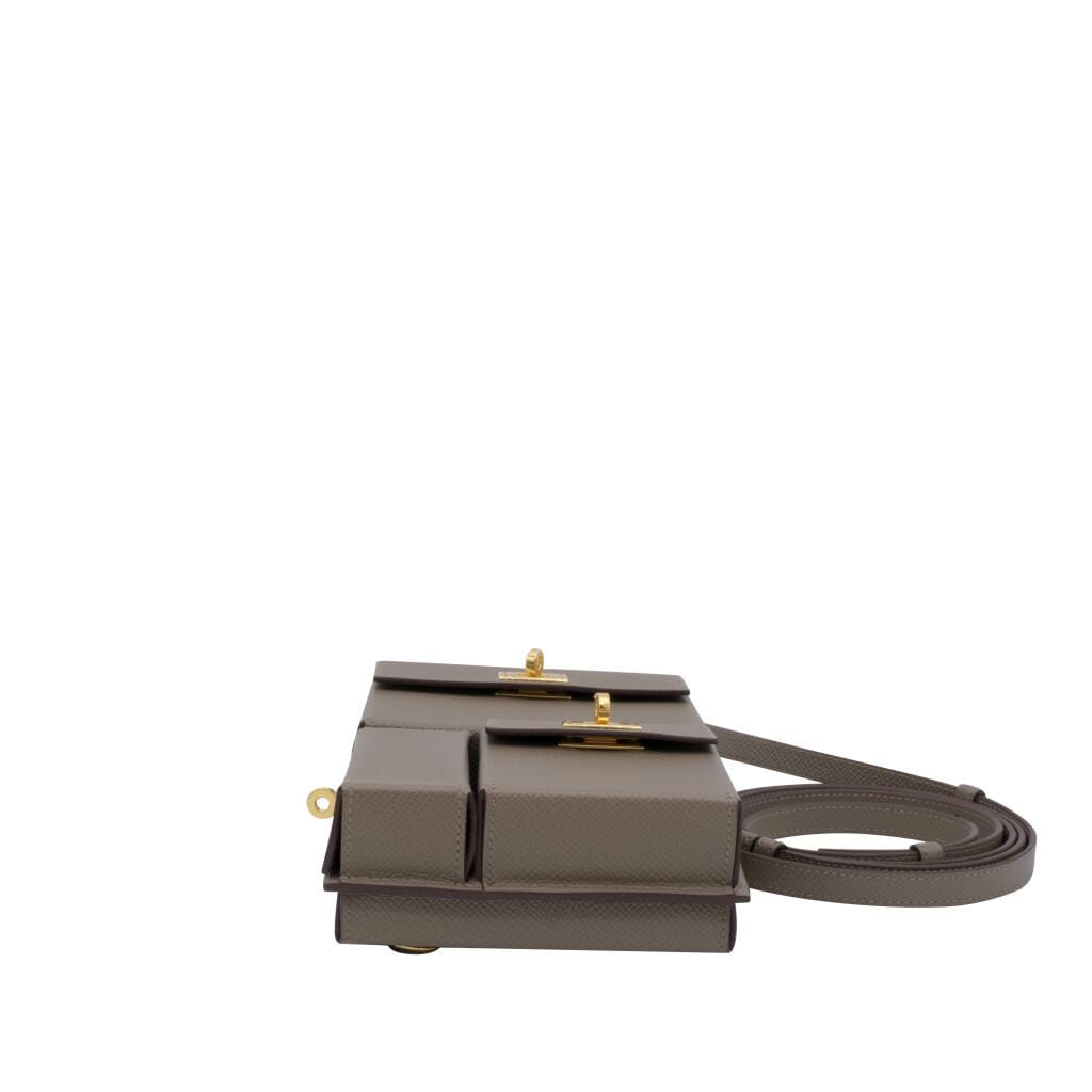 Etoupe Epsom Kelly Multipocket Gold Hardware, 2026