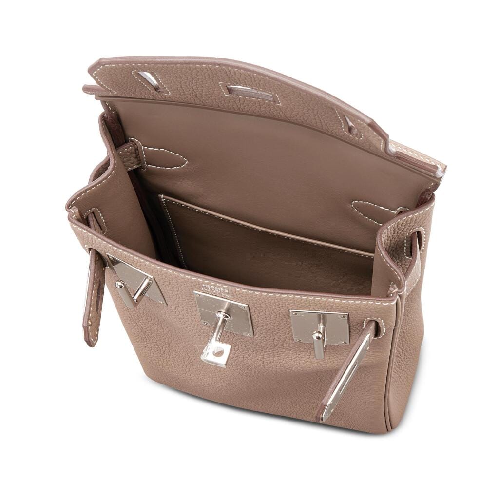 Etoupe Togo Hac a Dos Backpack PM Palladium Hardware. 2024
