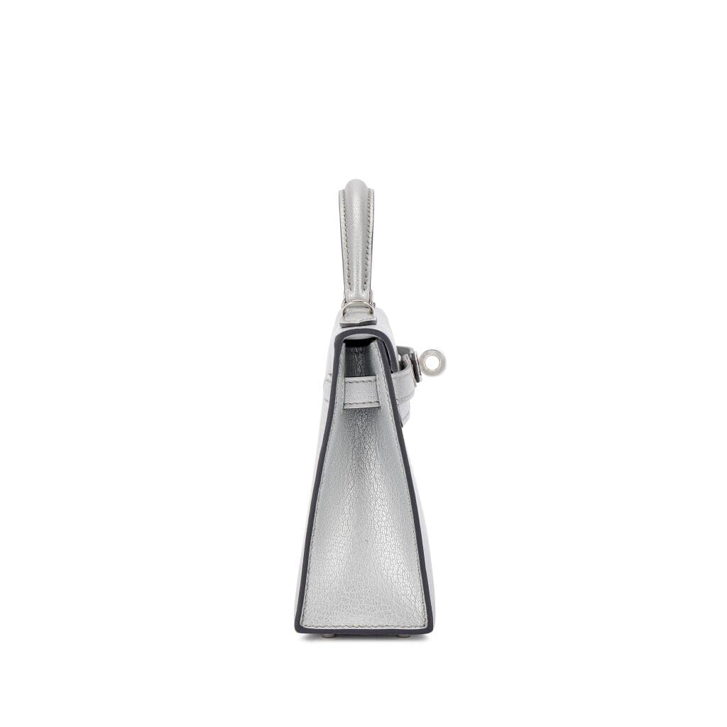 Limited Edition Gris Argenté Chèvre Chamkilight Metallic Mini Kelly II 20 Palladium Hardware, 2025