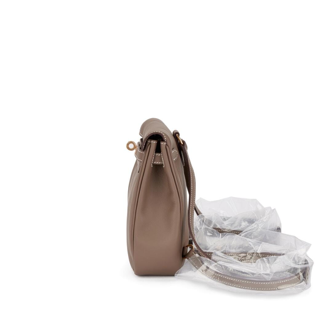Etoupe Swift Kelly Jump Backpack Gold Hardware, 2025