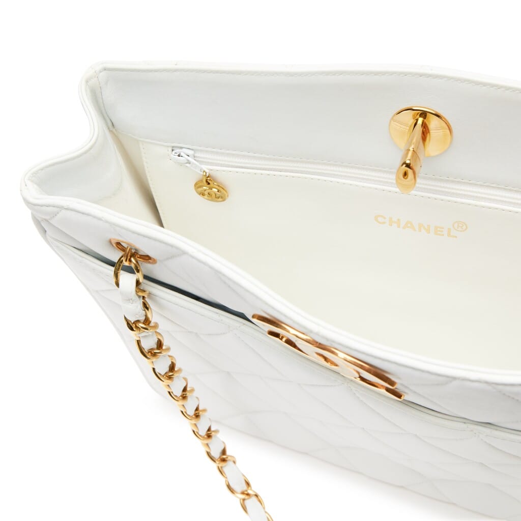 Vintage White Quilted Lambskin CC Turn Lock Open Top Shopper Tote Gold Hardware, 1994-1996