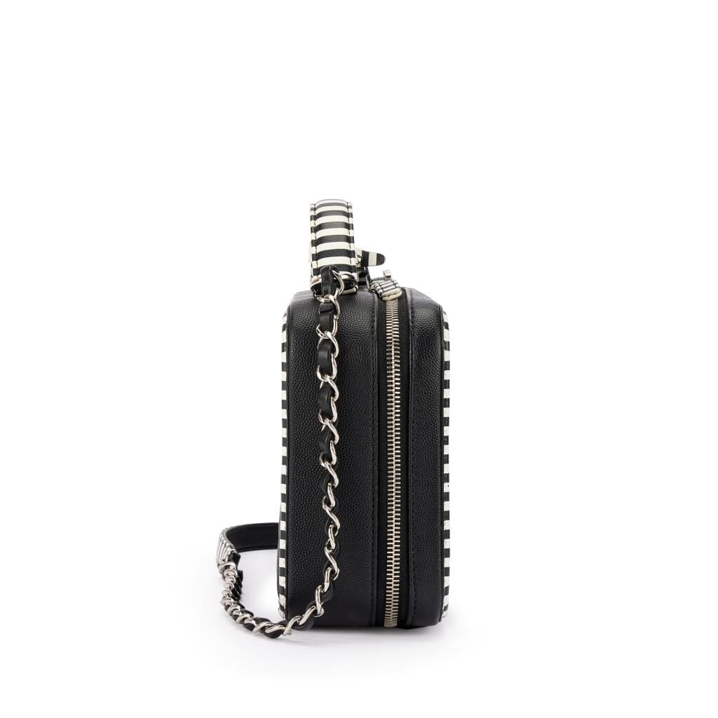 Black and White Quilted Caviar CC Filigree Vanity Case Silver Hardware, 2018-19