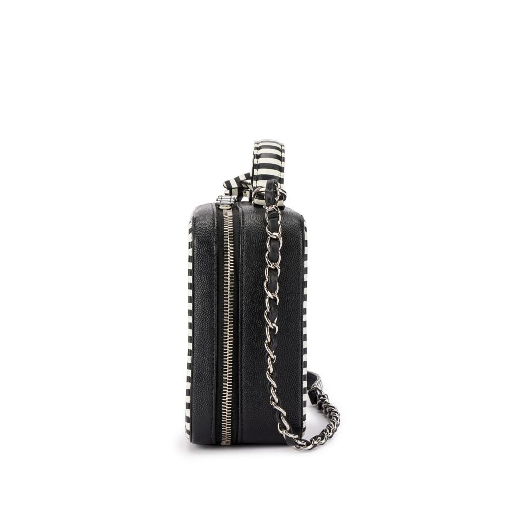 Black and White Quilted Caviar CC Filigree Vanity Case Silver Hardware, 2018-19