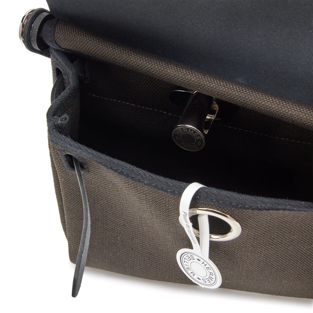 Vert de Gris Toile and Military Vache Hunter Mini Herbag Zip 20 Palladium Hardware, 2025