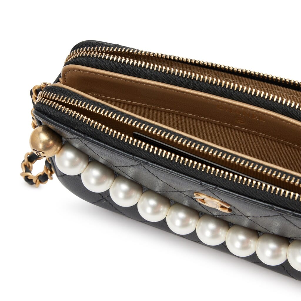 Black Quilted Goatskin Small Chic Pearls Clutch with Chain Aged Gold Hardware, 2019
