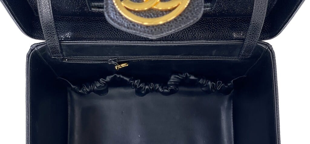 Vintage Quilted Calfskin Box Vanity Case Gold Hardware, 1994-1996