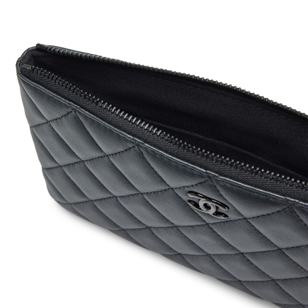 So Black Quilted Lambskin Small O Case Pouch Black Hardware, 2023