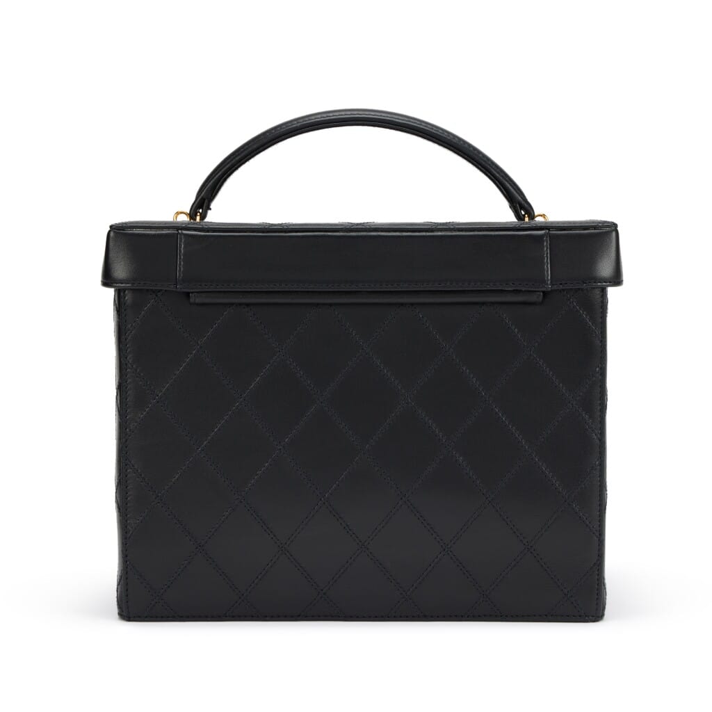 Black Quited Lambskin Large Circle CC Vanity Case Gold Hardware, 1994-1996