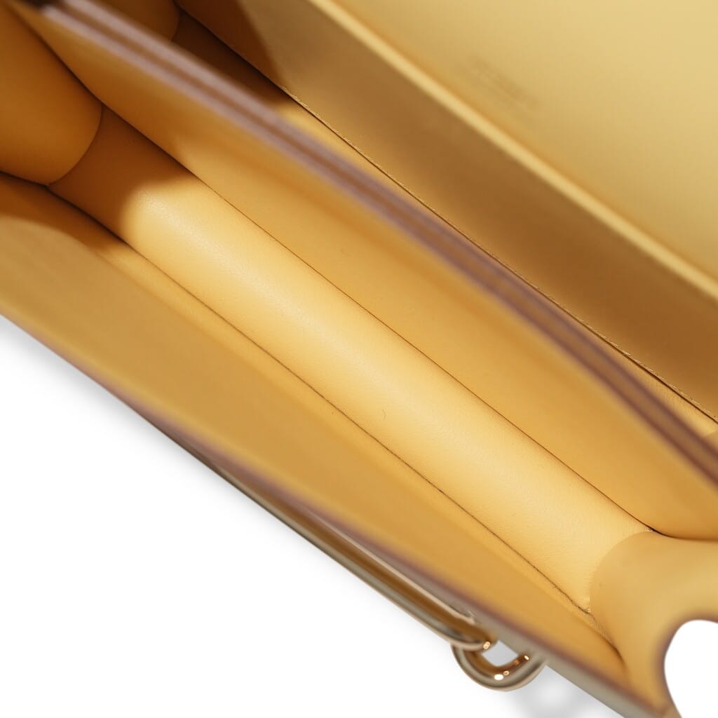 Jaune Poussin Evercolor Mini Roulis 18 Gold Hardware, 2021