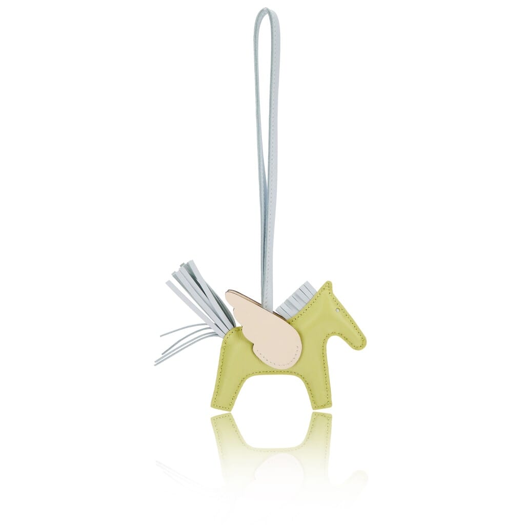 Jaune Bourgeon, Bleu Brume, Nata Milo and Swift Rodeo Pegase Charms PM, 2023