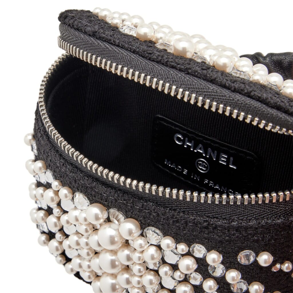 Black Tweed, Imitation Pearl and Strass Arm Band Pouch Silver Hardware, 2021