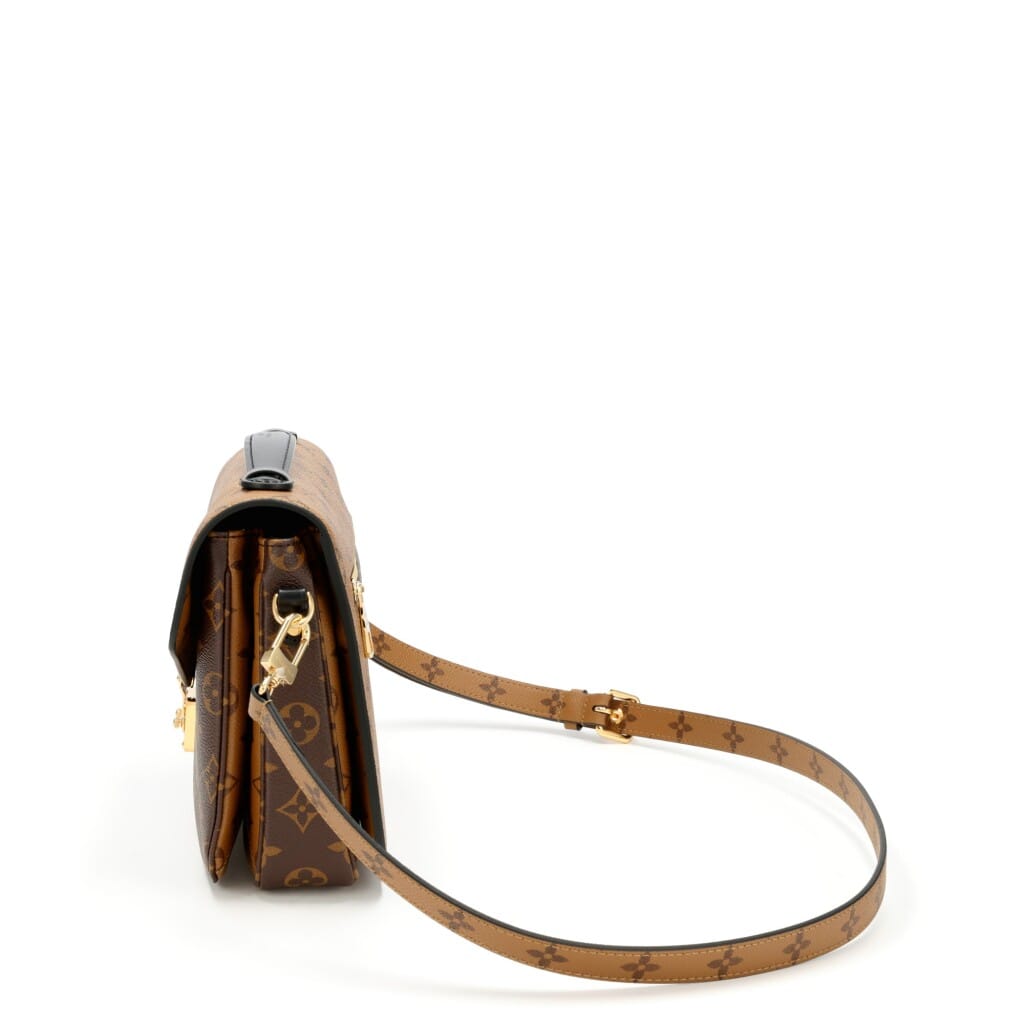 Ebene Reverse Monogram Coated Canvas Pochette Mètis Gold Hardware, 2021-2022