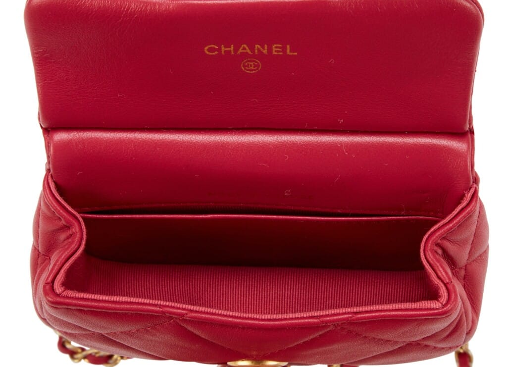 Pink Quilted Calfskin Flap Card Holder with Chain Gold Hardware, 2021