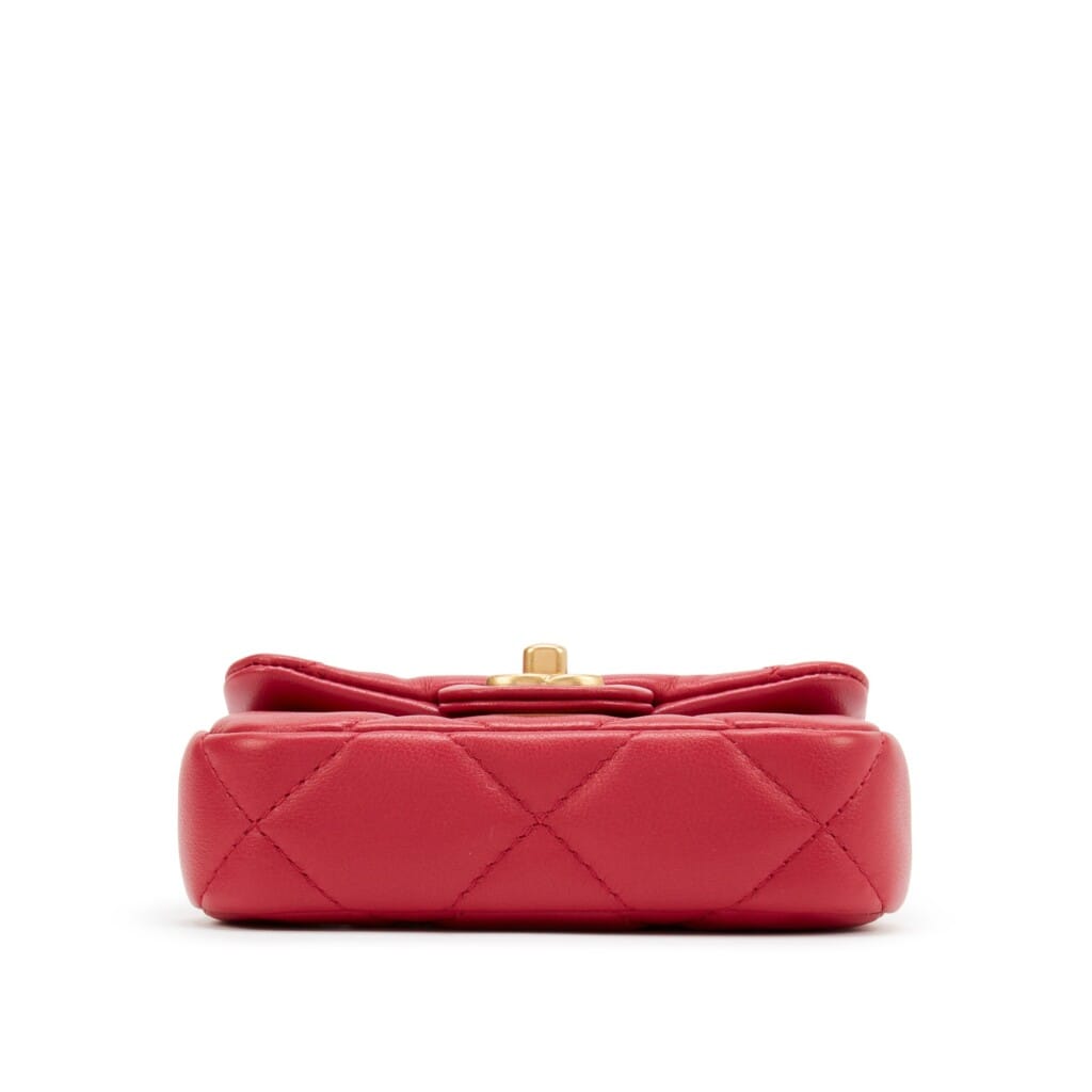 Pink Quilted Calfskin Flap Card Holder with Chain Gold Hardware, 2021