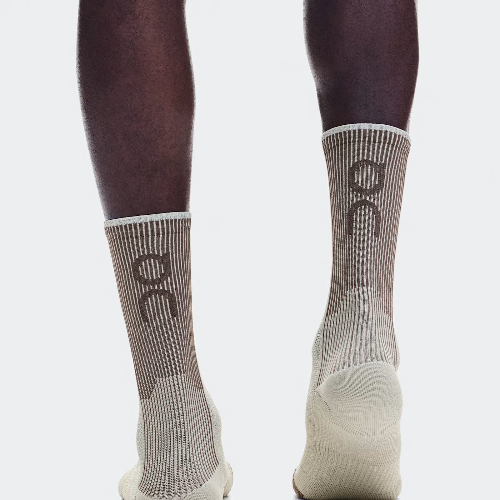 On Performance Run Sock High Brume | Clove