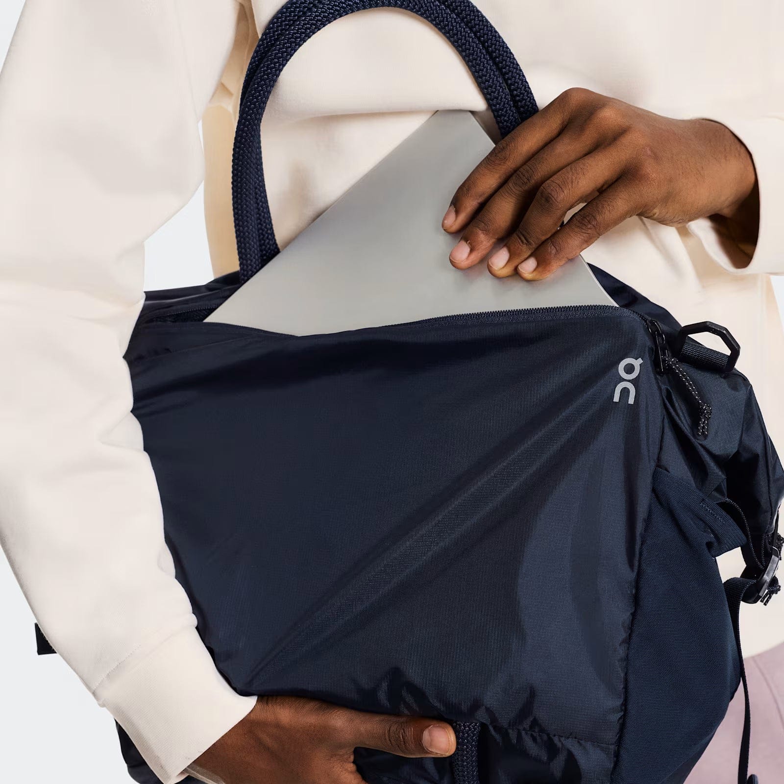 On Track Pack 35L Lite Navy