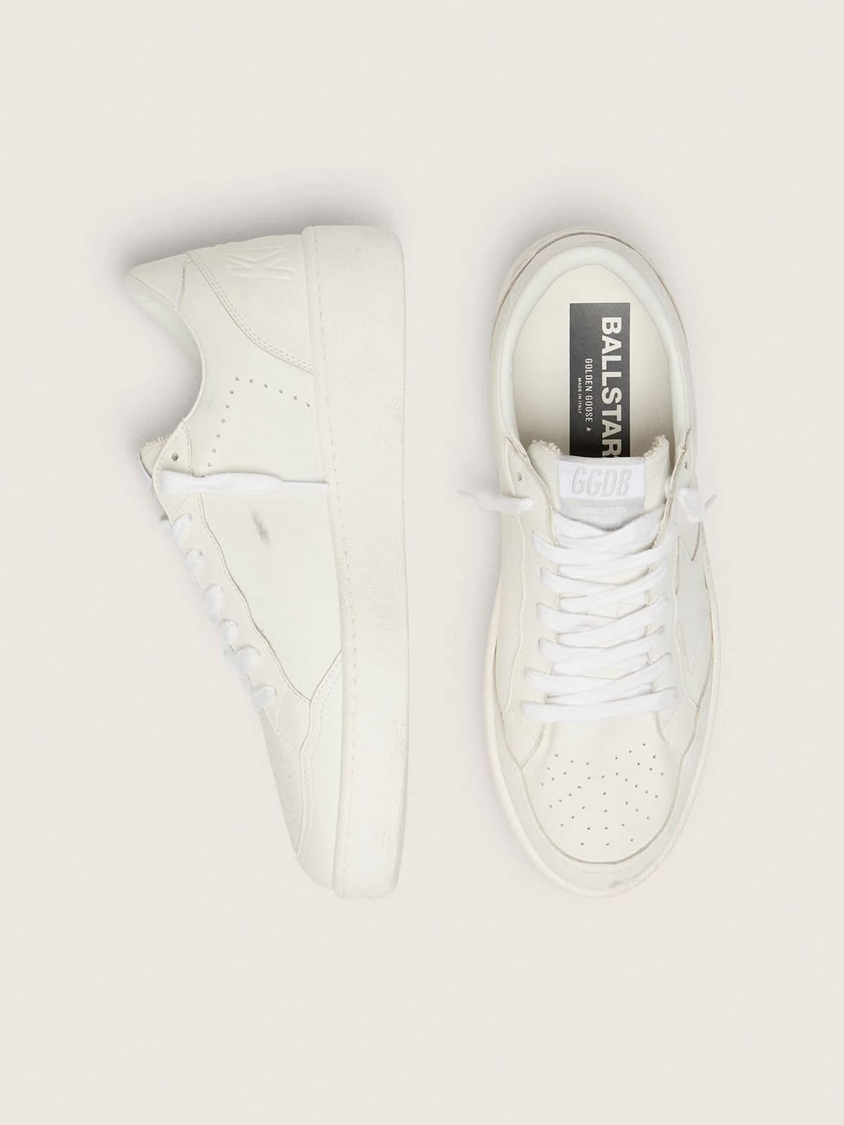 Golden Goose Womens Ball Star With White Leather Star And Heel Tab Womens