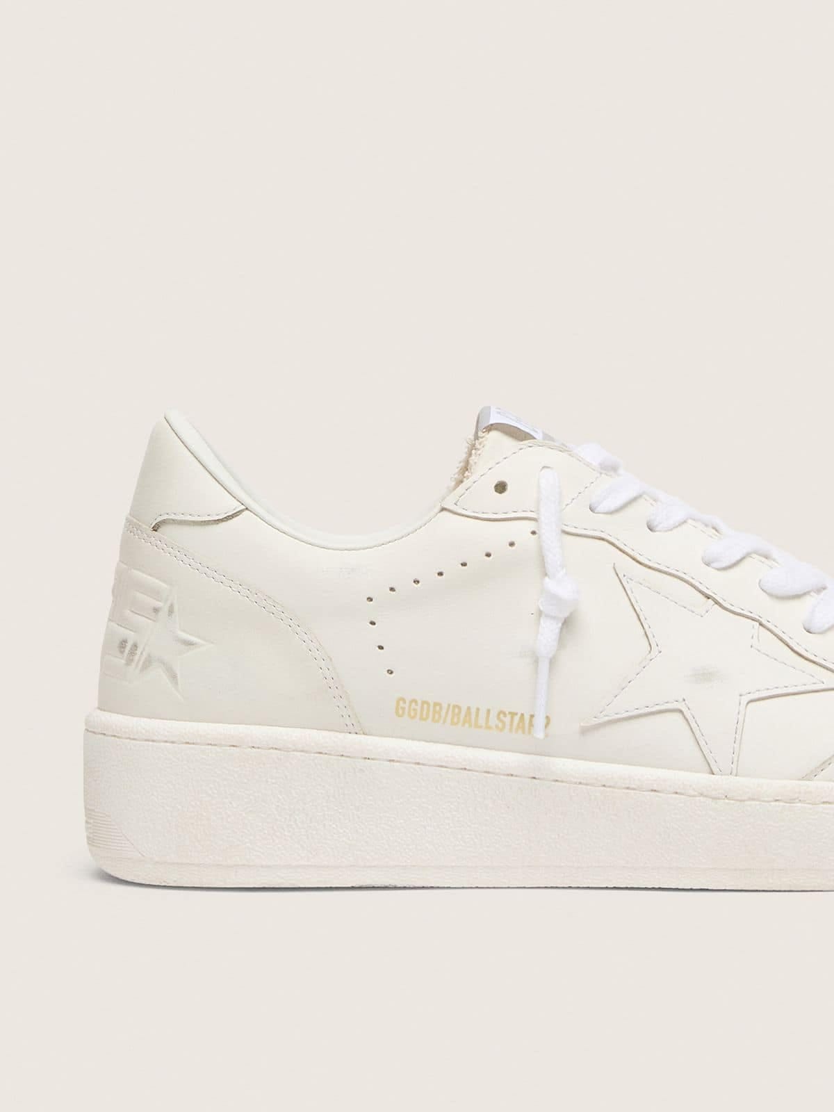 Golden Goose Womens Ball Star With White Leather Star And Heel Tab Womens