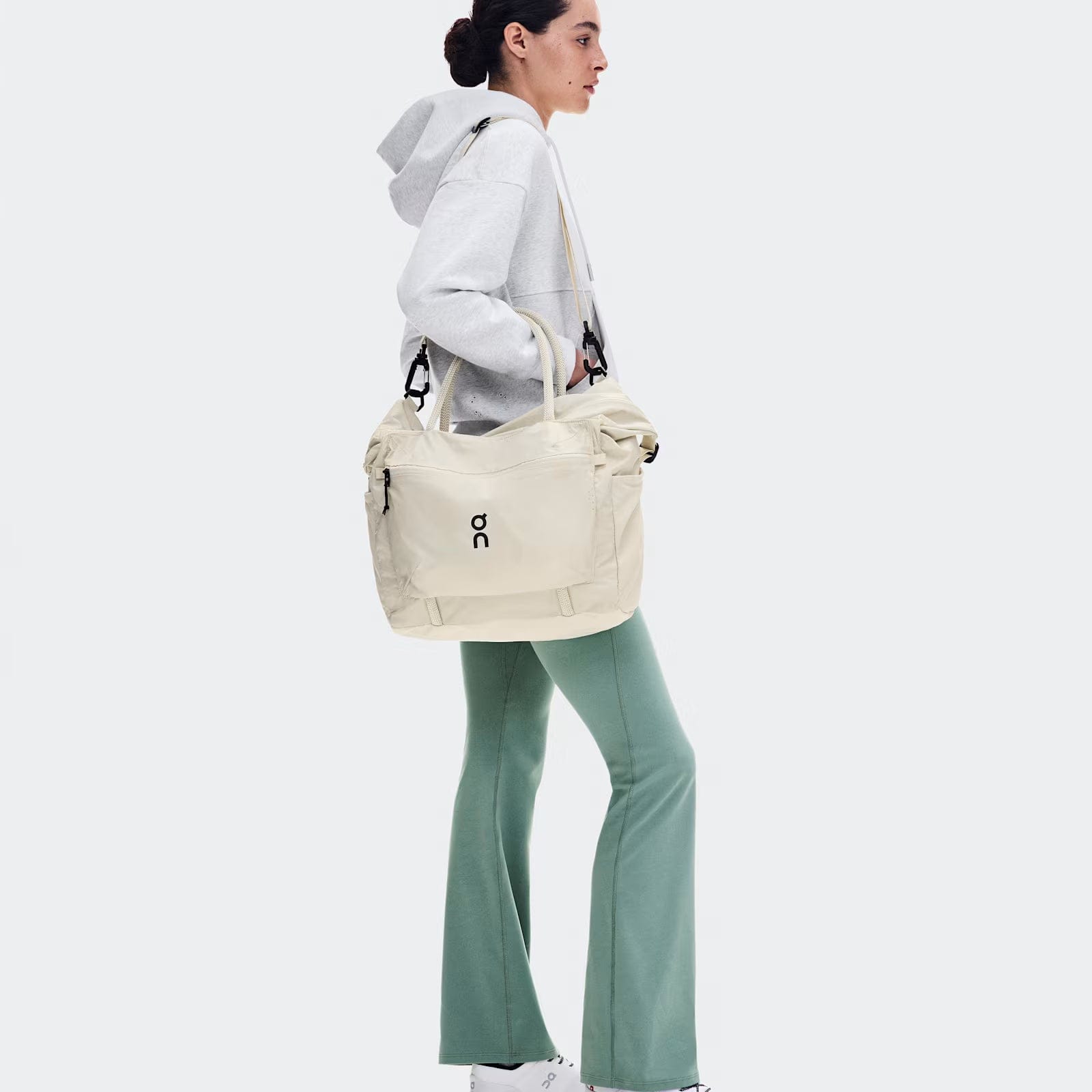 On Track Pack 35L Lite Cream