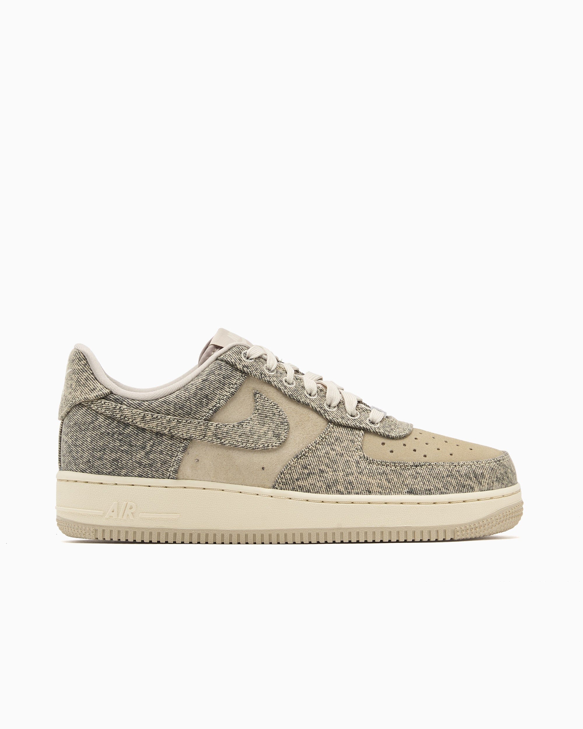Nike Air Force 1 '07 LV8 Desert Denim