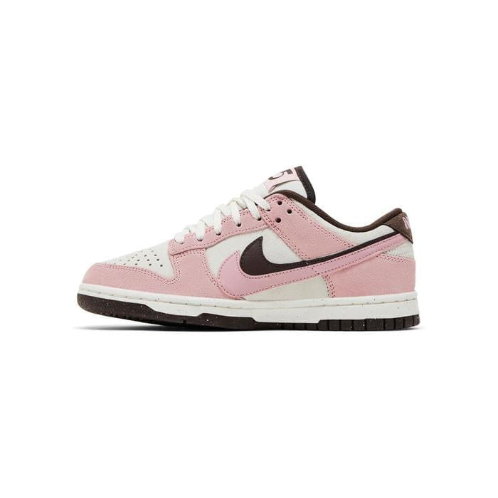 Nike Wmns Dunk Low SE Double Swoosh