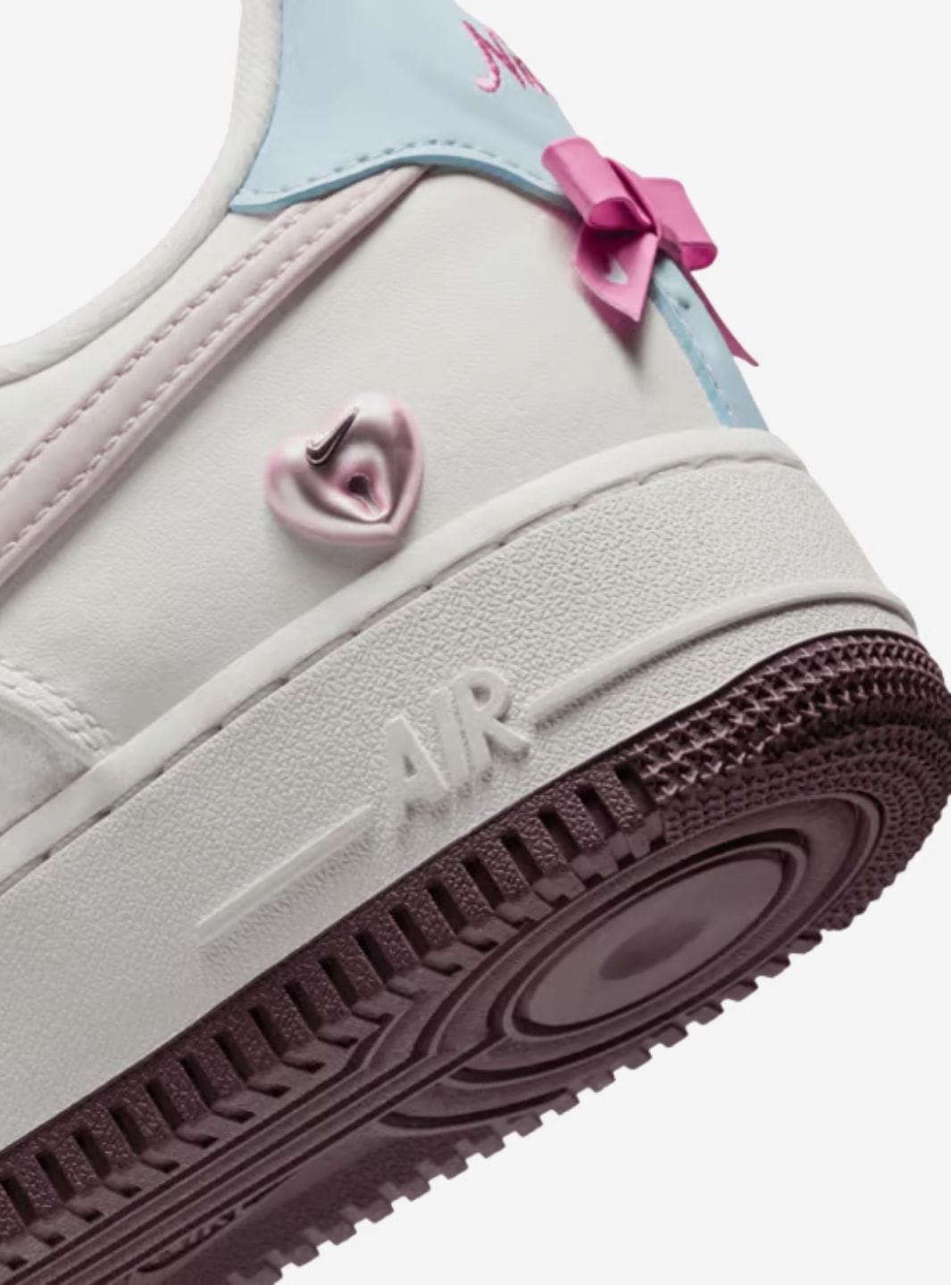 Nike Air Force 1 Low Valentine's Day (2026) (W)