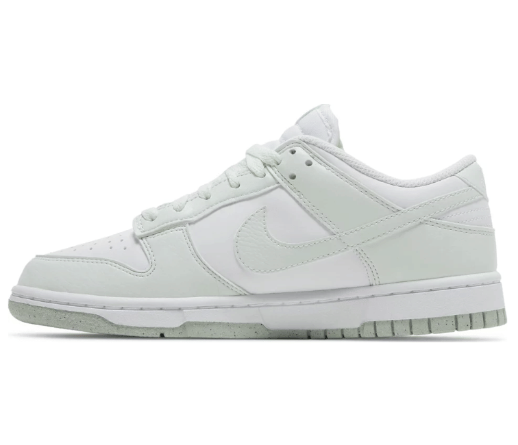 Nike Women's Nike Dunk Low (Mint)