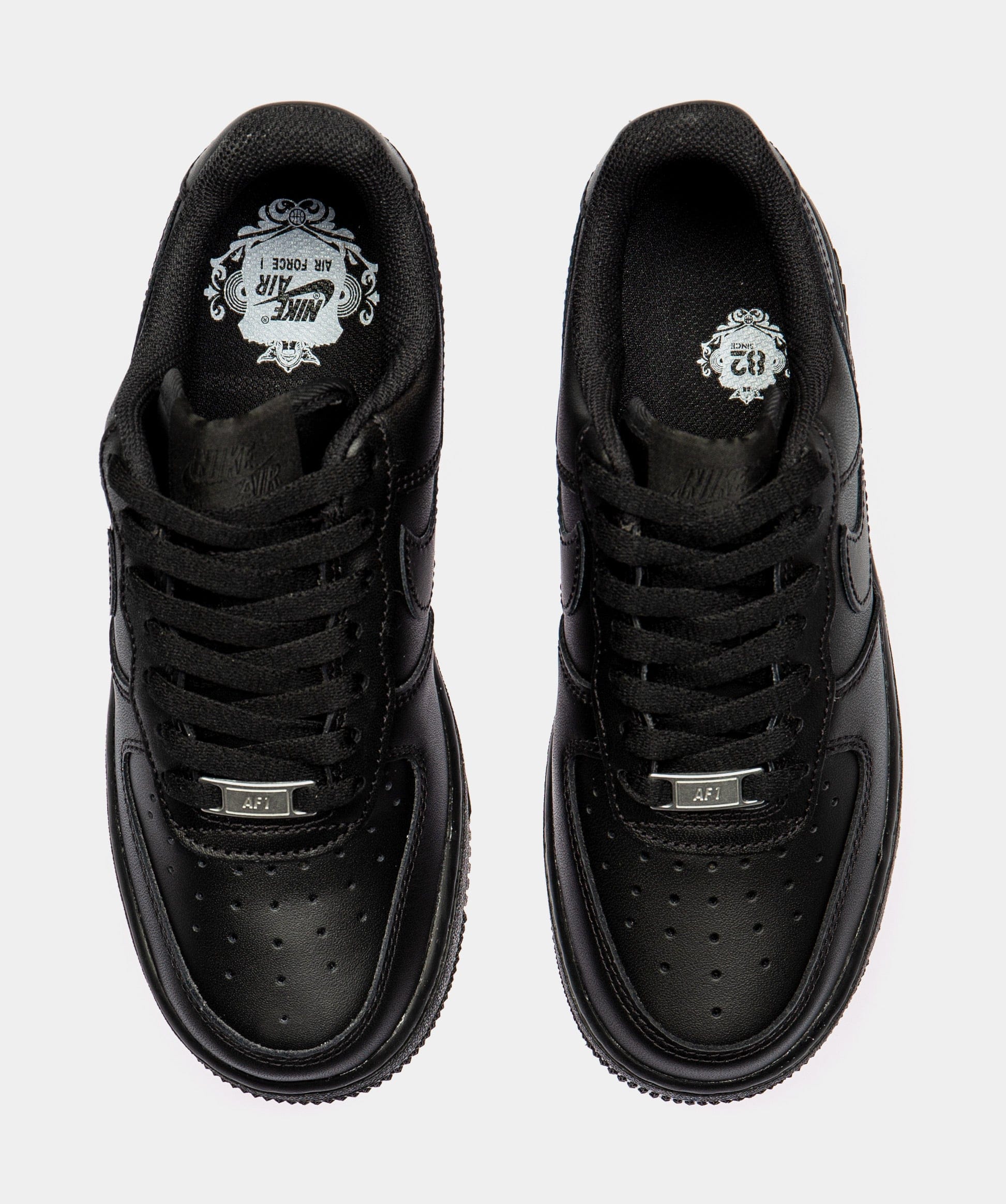 Nike Air Force 1 07 Womens Lifestyle Shoes (Black)