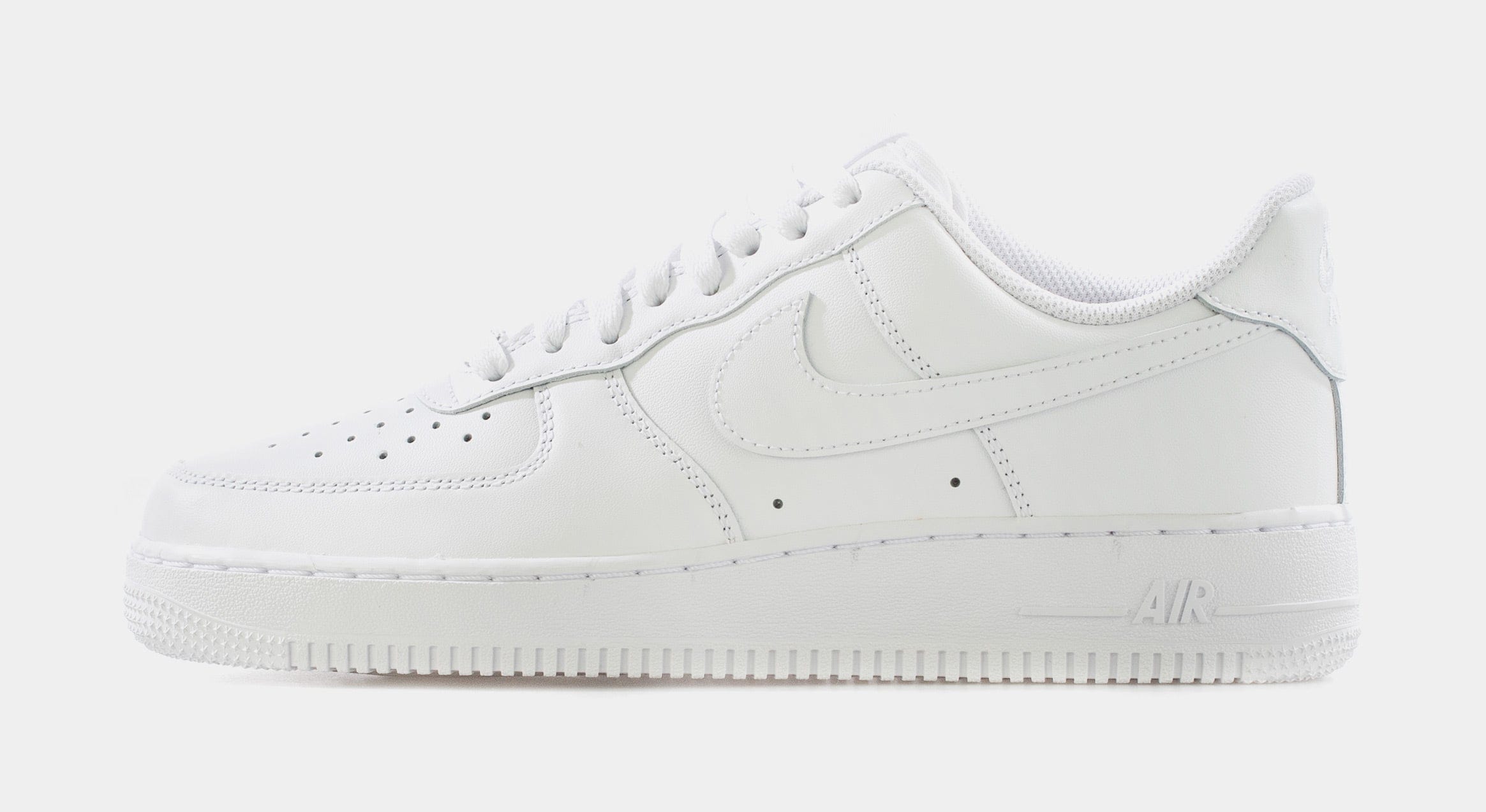 Nike Air Force 1 07 LE Mens Lifestyle Shoes (White)