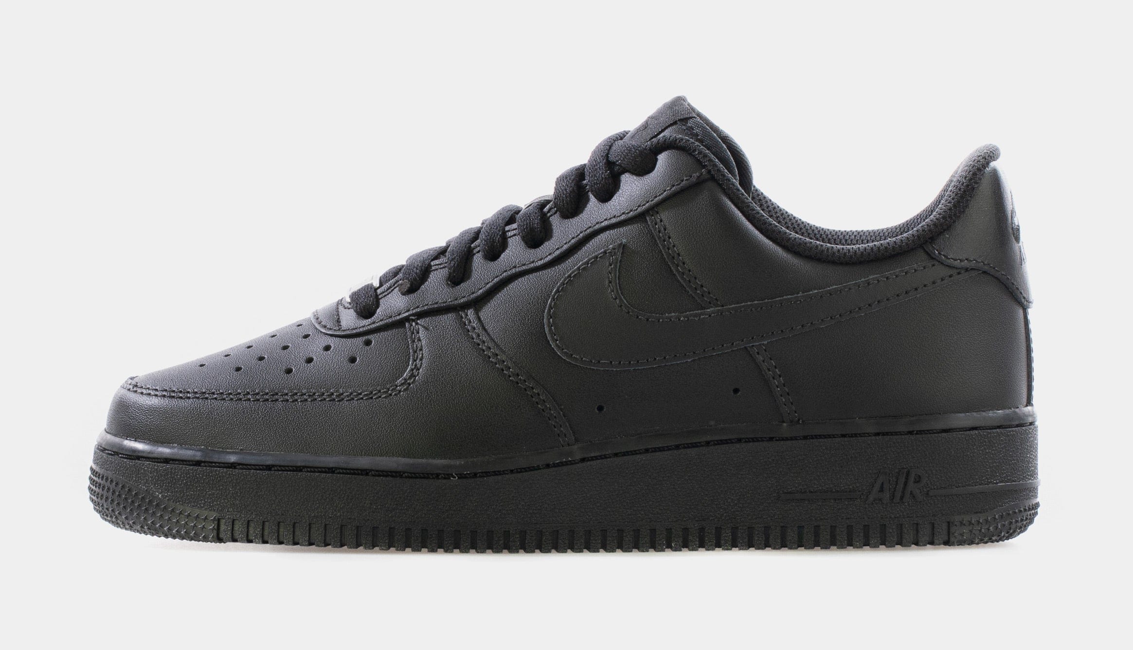 Nike Air Force 1 07 LE Mens Lifestyle Shoe (Black)