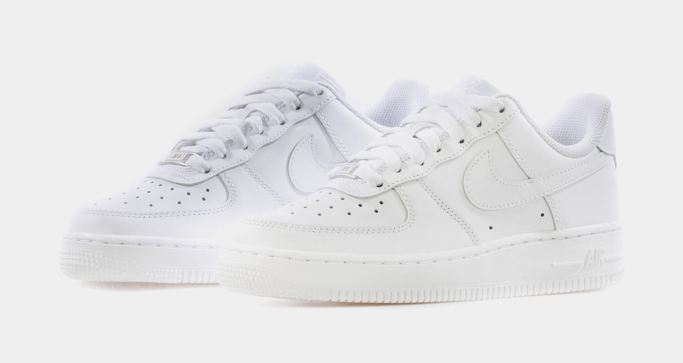Nike Air Force 1 07 Womens Lifestyle Shoes (White)