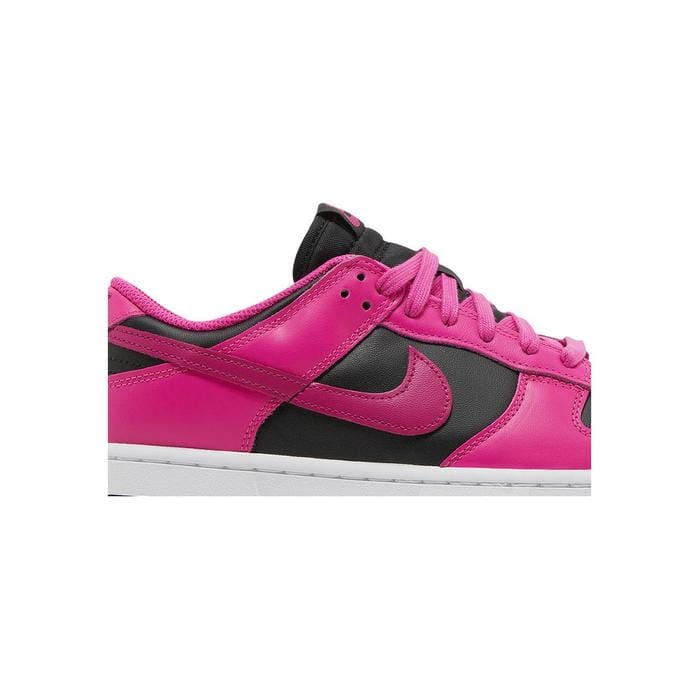 Nike Wmns Dunk Low Fierce Pink Black