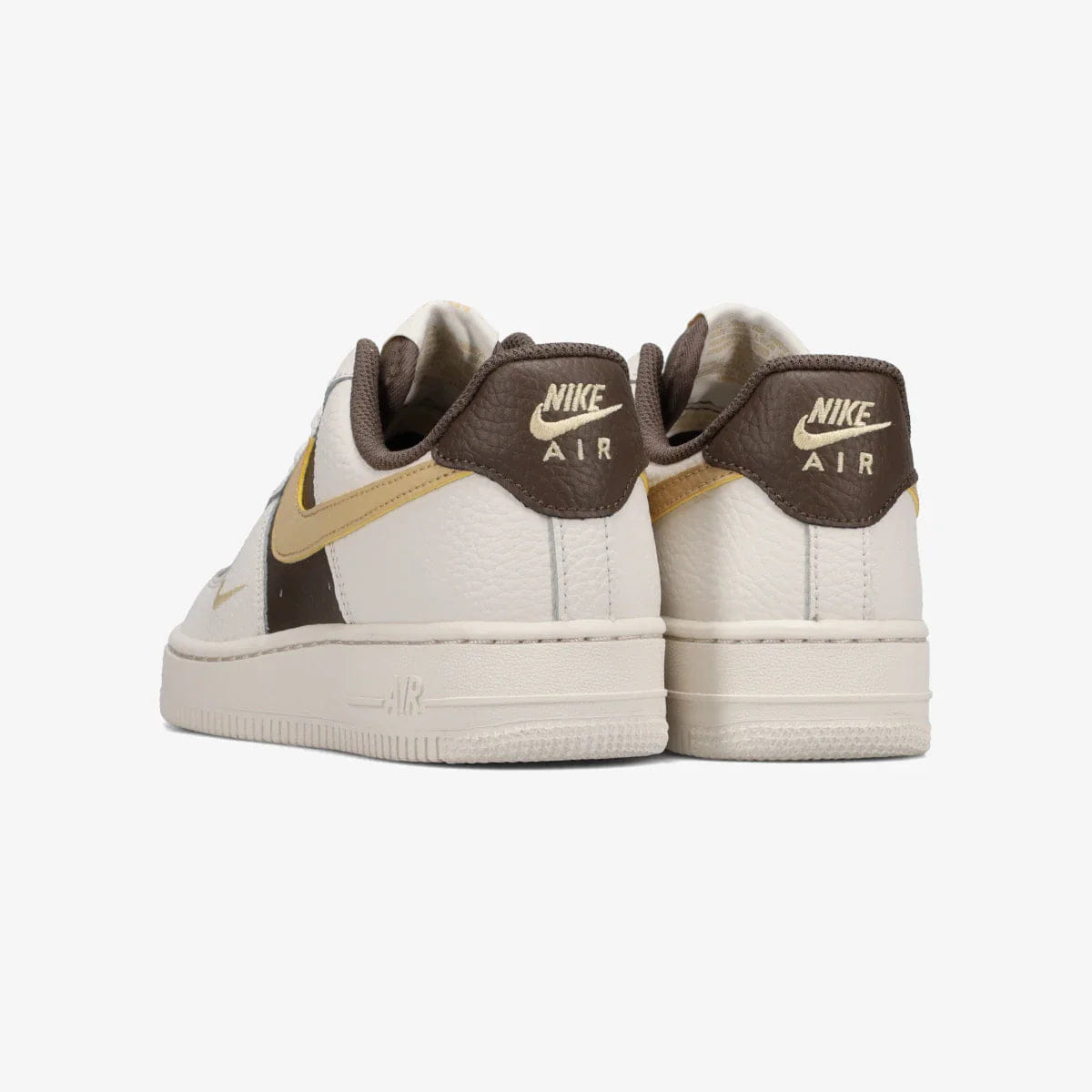 Nike WMNS AIR FORCE 1 '07 LV8