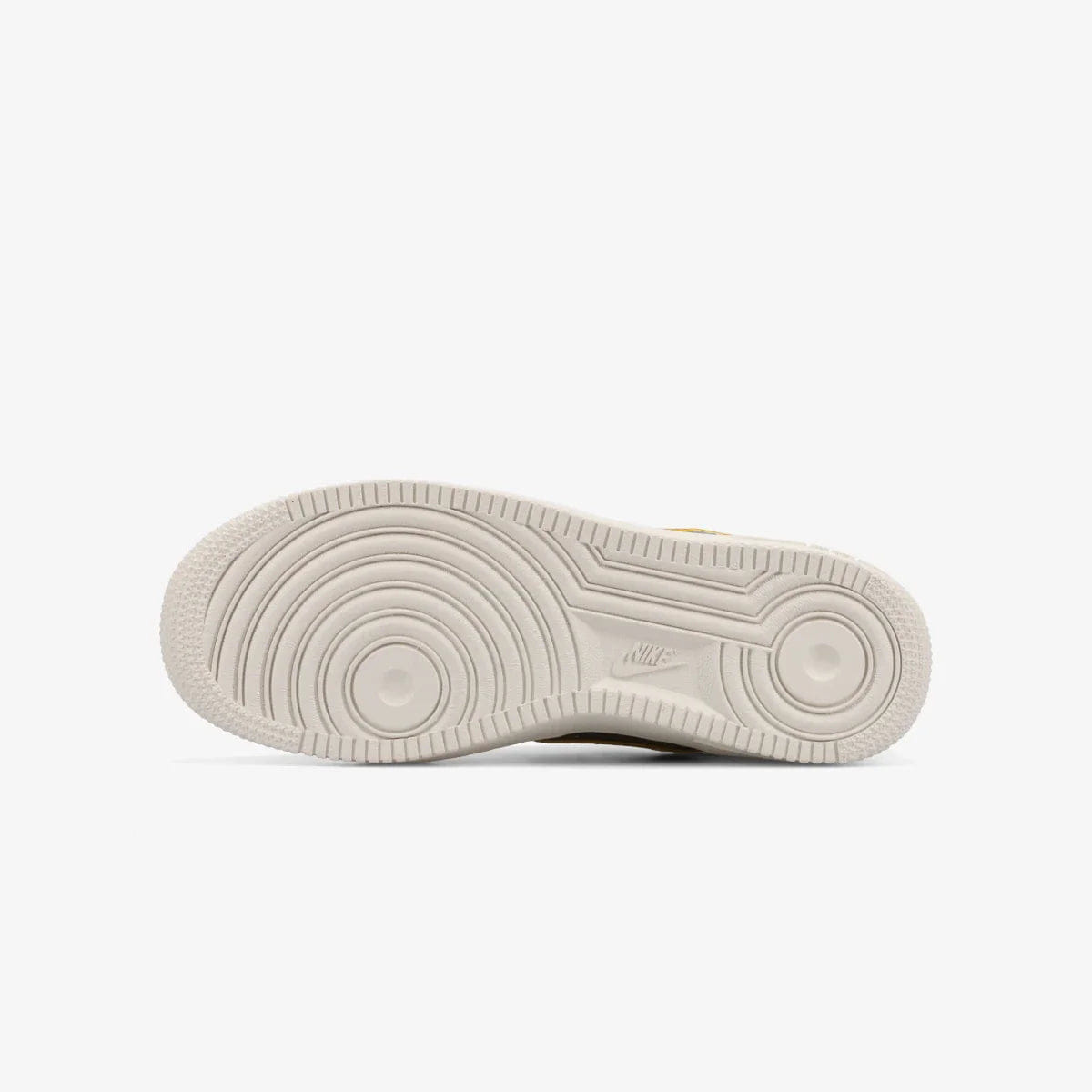 Nike WMNS AIR FORCE 1 '07 LV8