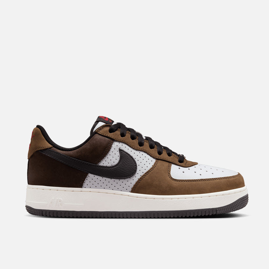 Nike AIR FORCE 1 LOW RETRO ESCAPE