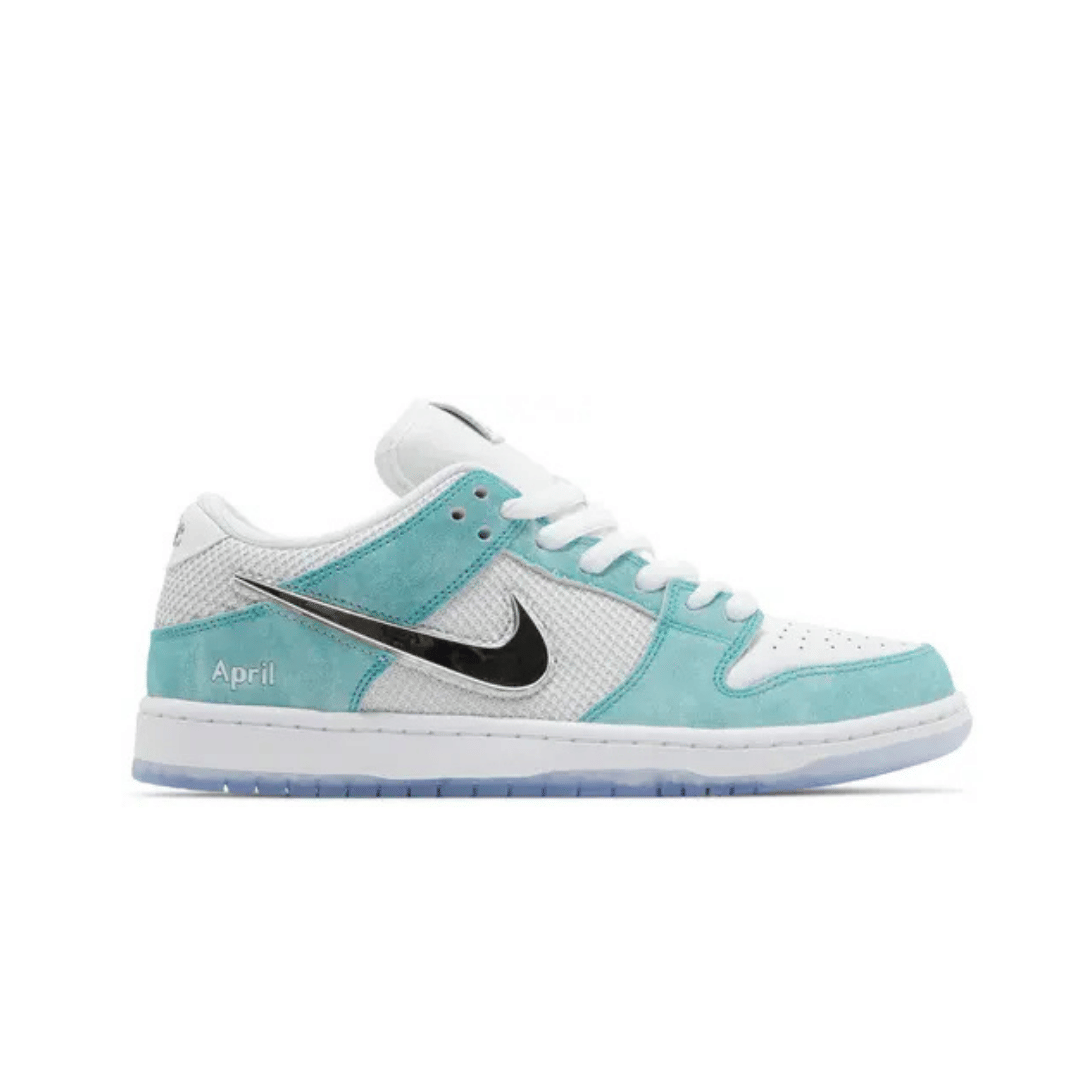 Nike April Skateboards x Dunk Low SB Turbo Green