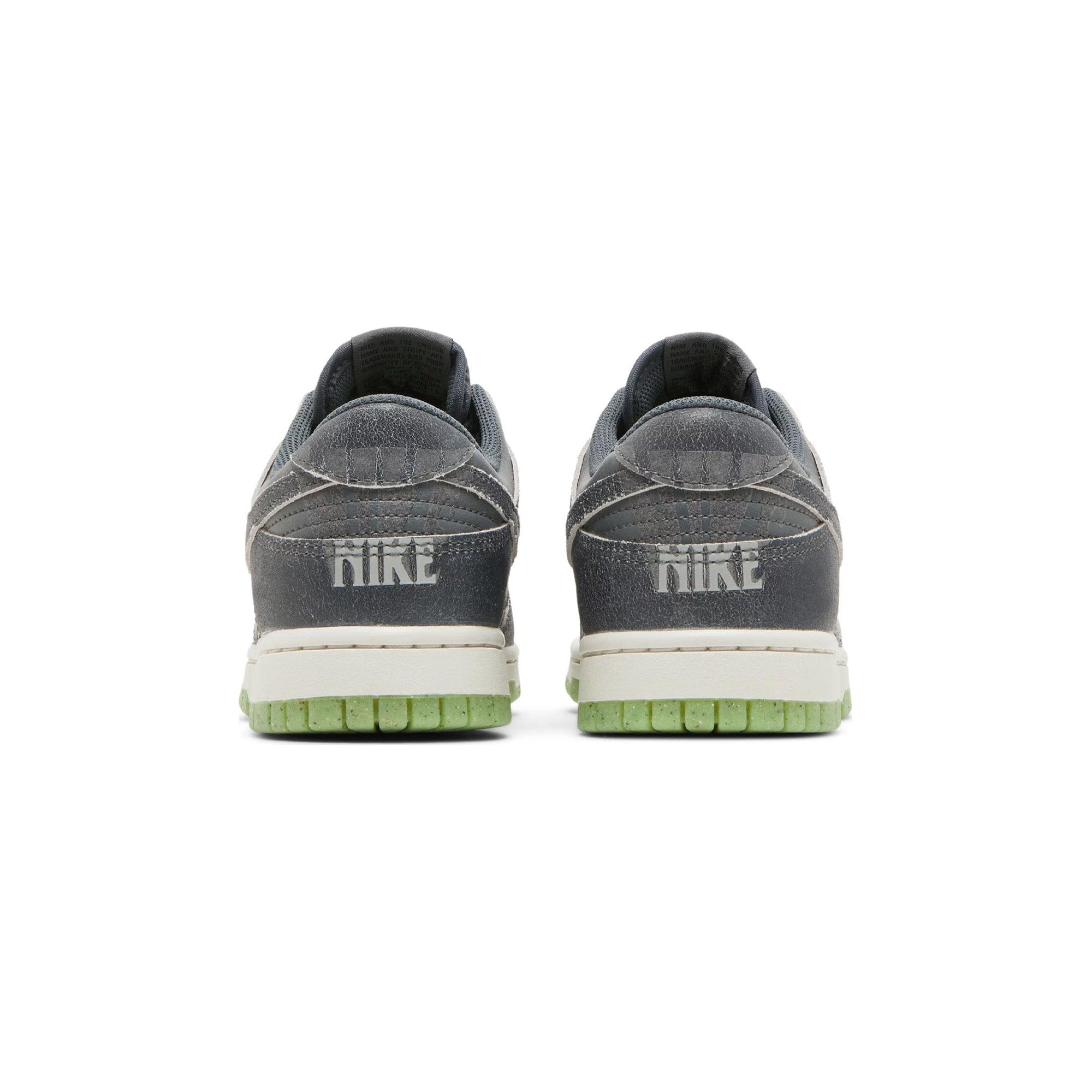 Nike Dunk Low Ghost Green GS (2022)