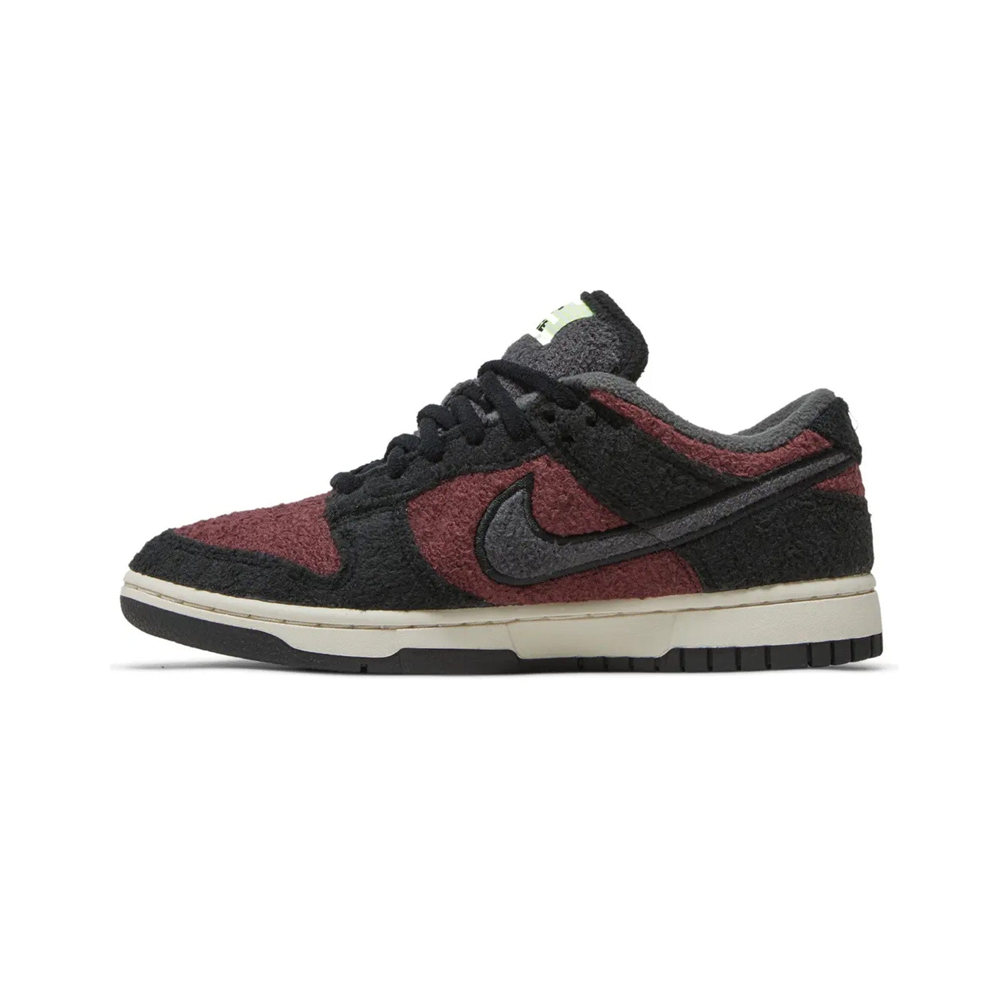 Nike Dunk Low SE Fleece Pack Burgundy Crush W (2022)