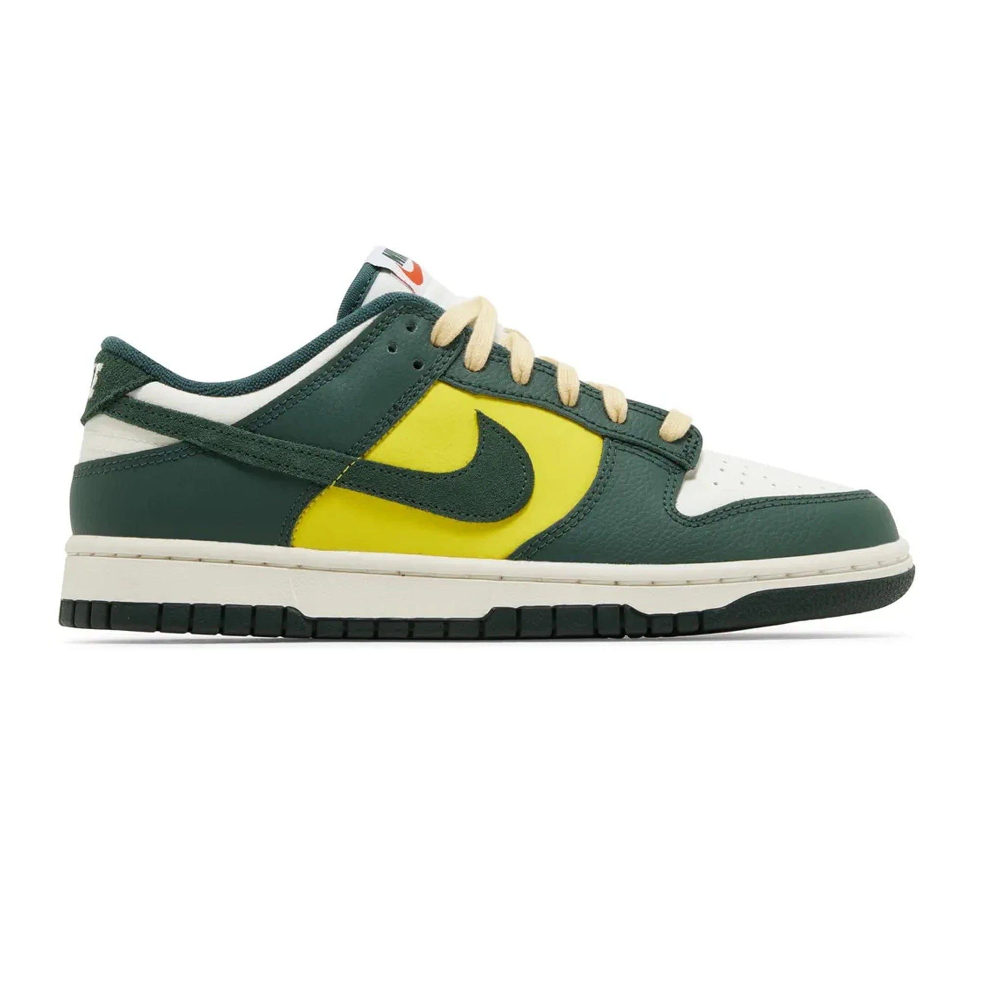 Nike Dunk Low SE Noble Green Women's (2023)