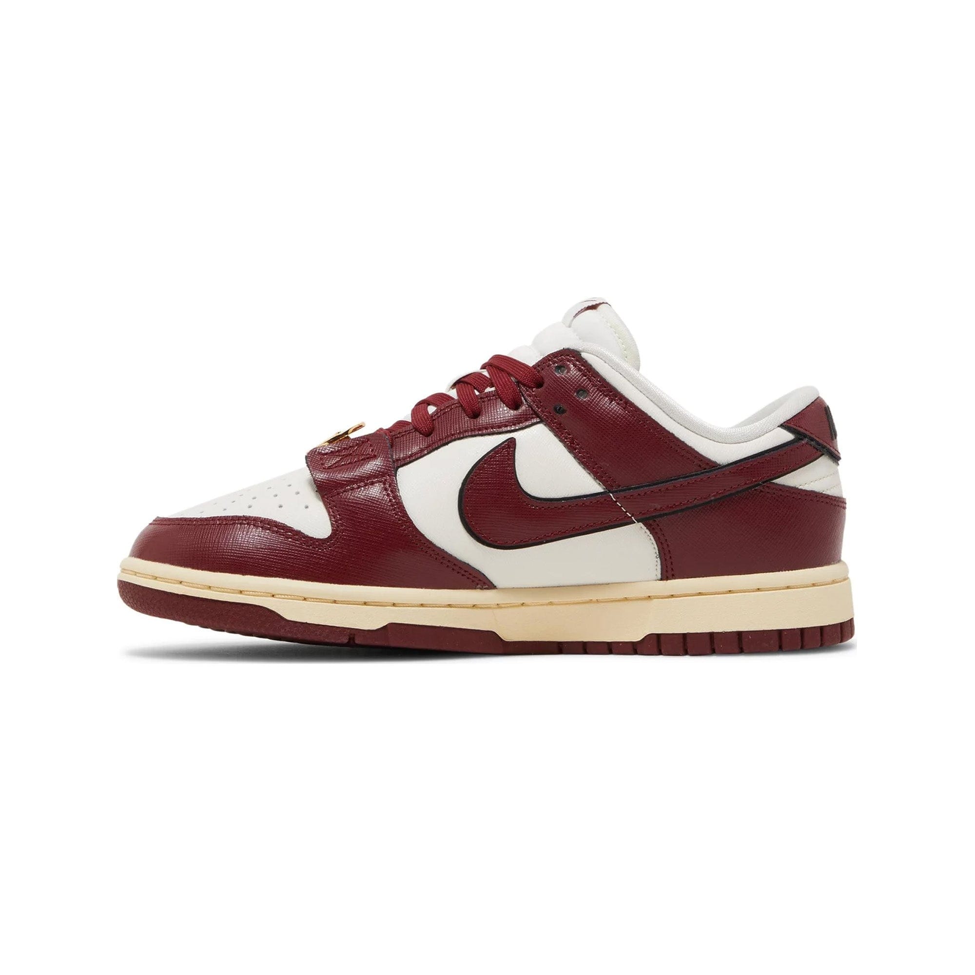 Nike Dunk Low SE Just Do It Sail Team Red W (2023)