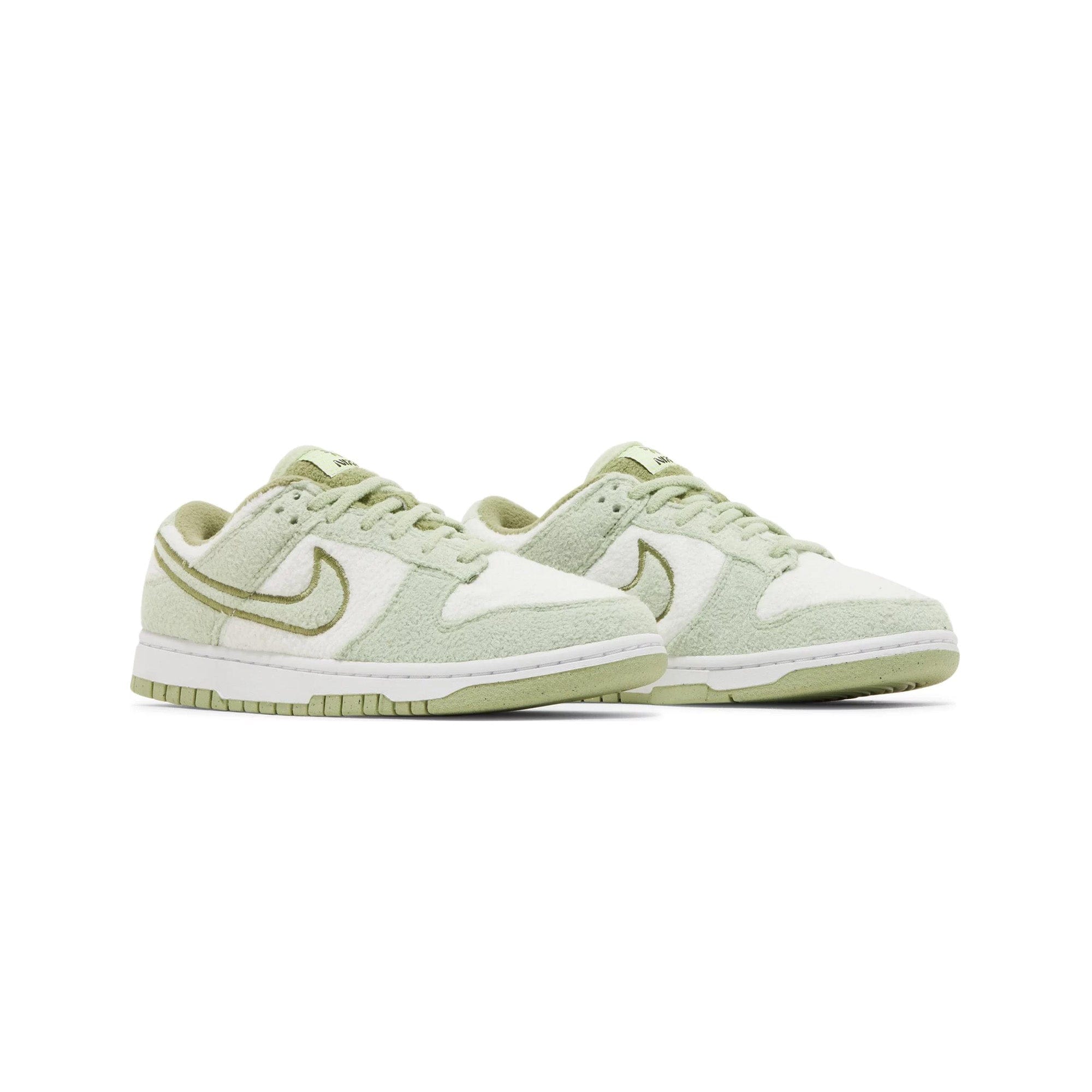 Nike Dunk Low SE Fleece Pack Honeydew Women's (2022)