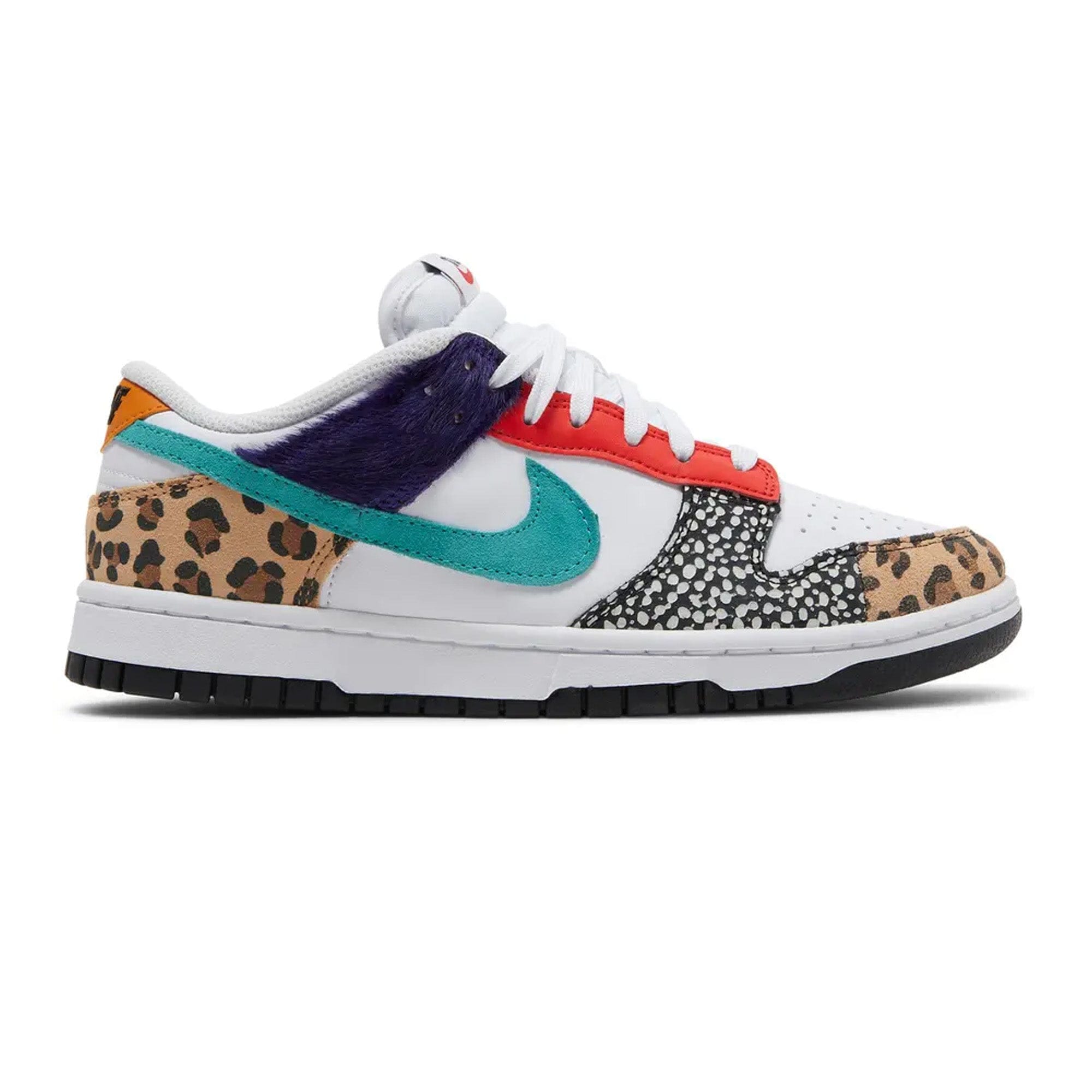 Nike Dunk Low SE Safari W (2022)