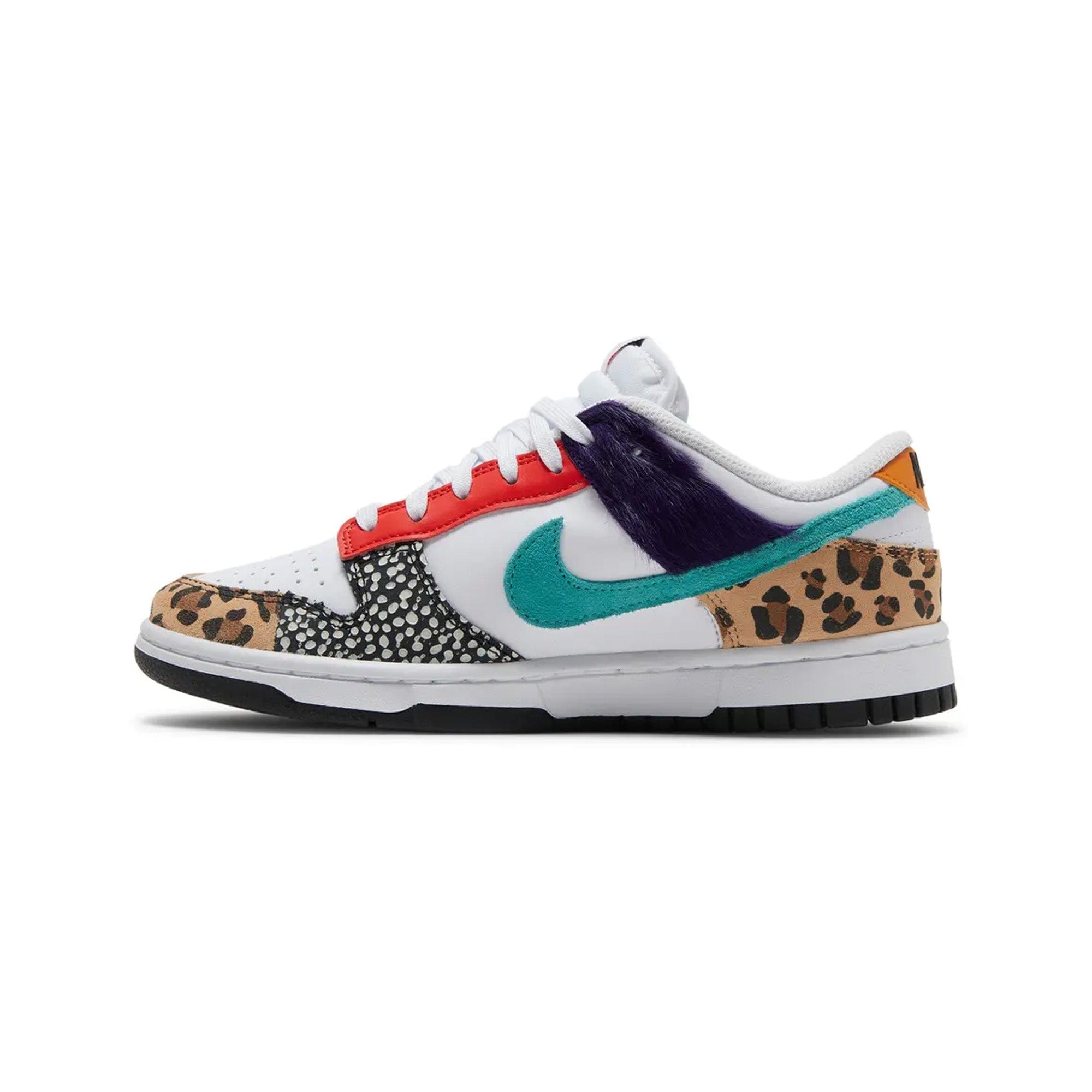 Nike Dunk Low SE Safari W (2022)